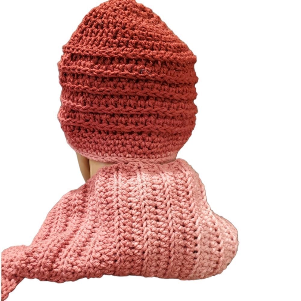 New Beenie Hat & Scarf Set • Ombre Pinks • Made By Hand Knit  • One Of Kind - Picture 5 of 9